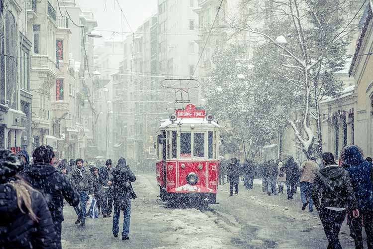 کدام مراکز گردشگری استانبول در زمستان تعطیل هستند؟